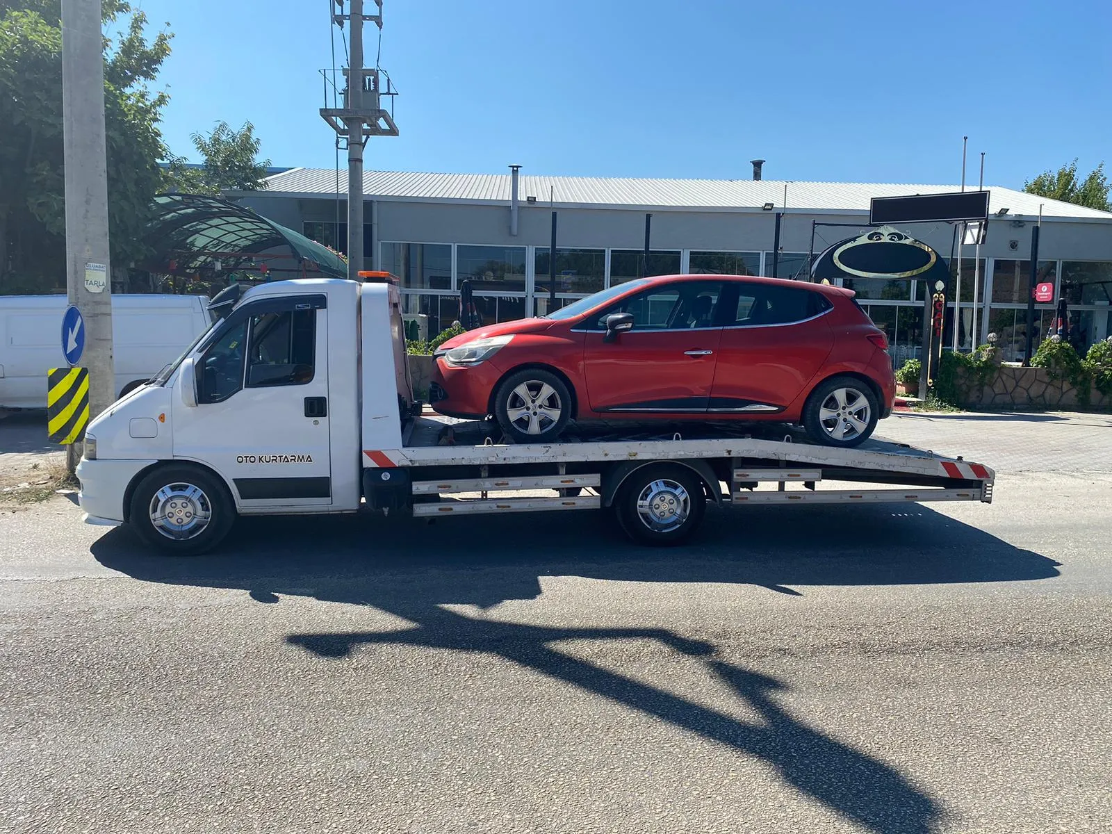 Cihan Oto Kurtarma 7/24 Çekici